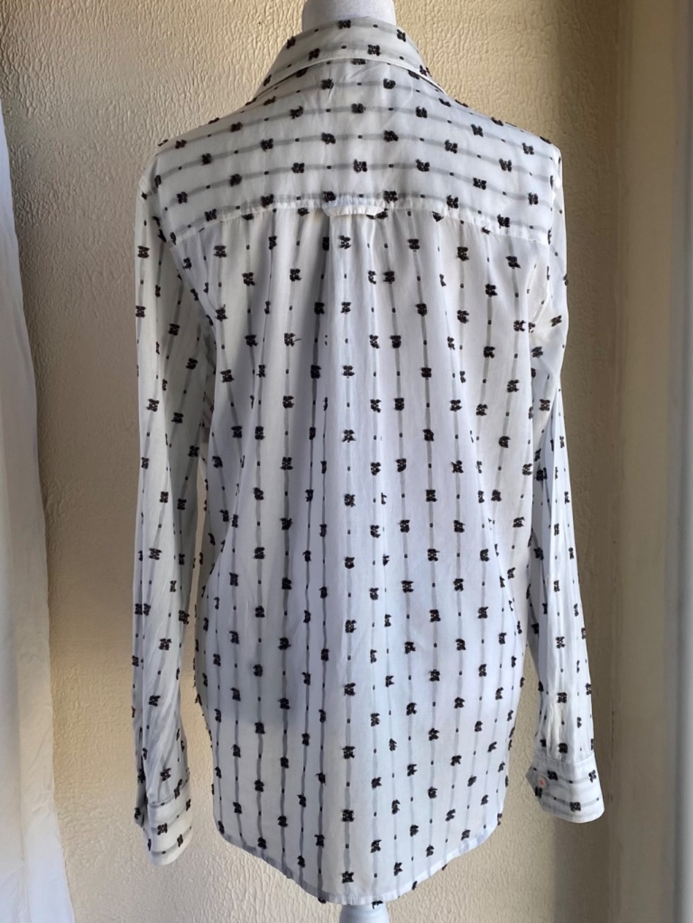 Anthropologie Maeve long sleeve white cotton w/ black clipped dots blouse Sz 12 - Picture 5 of 13